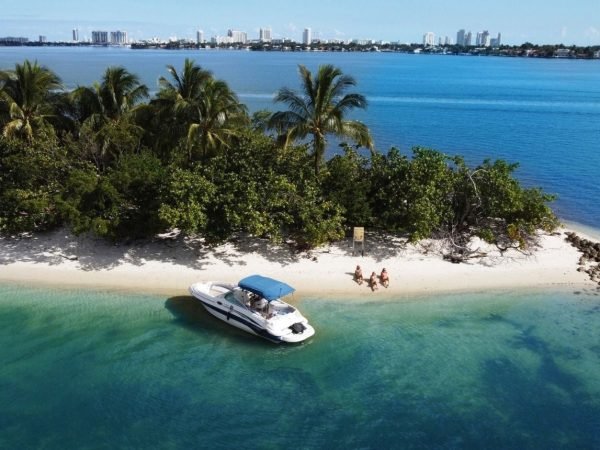 26 SeaRay Sundeck!-13