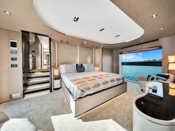 62-print-88' Azimut Grande 'CLOUD 9' -32-X5