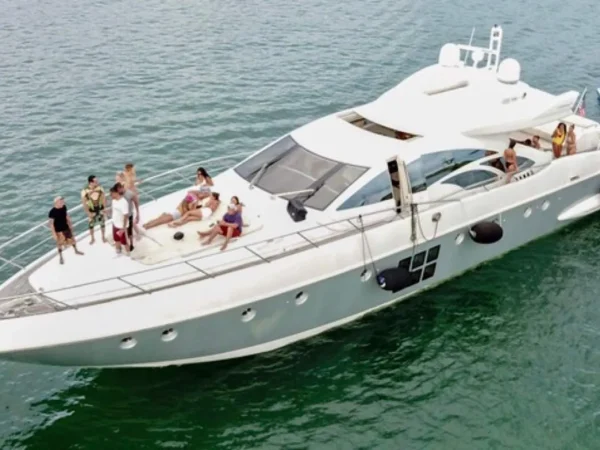 Azimut 90 - 8