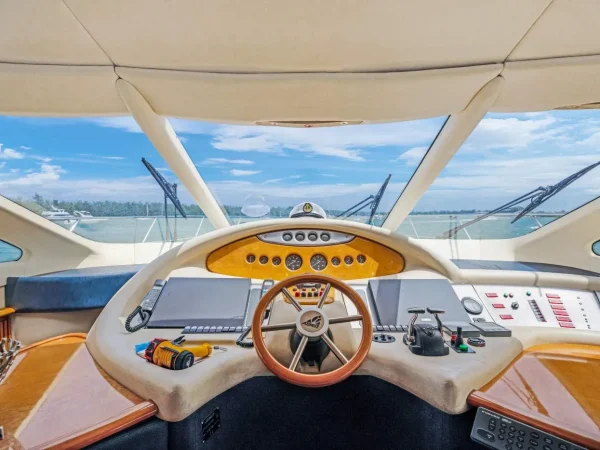 Azimuth 65 - 8
